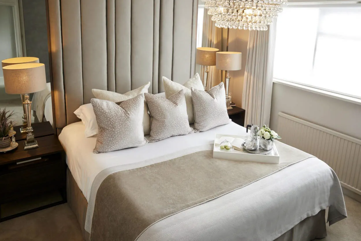 Boutique Bedroom Design: Luxury Hotel Vibes at Home