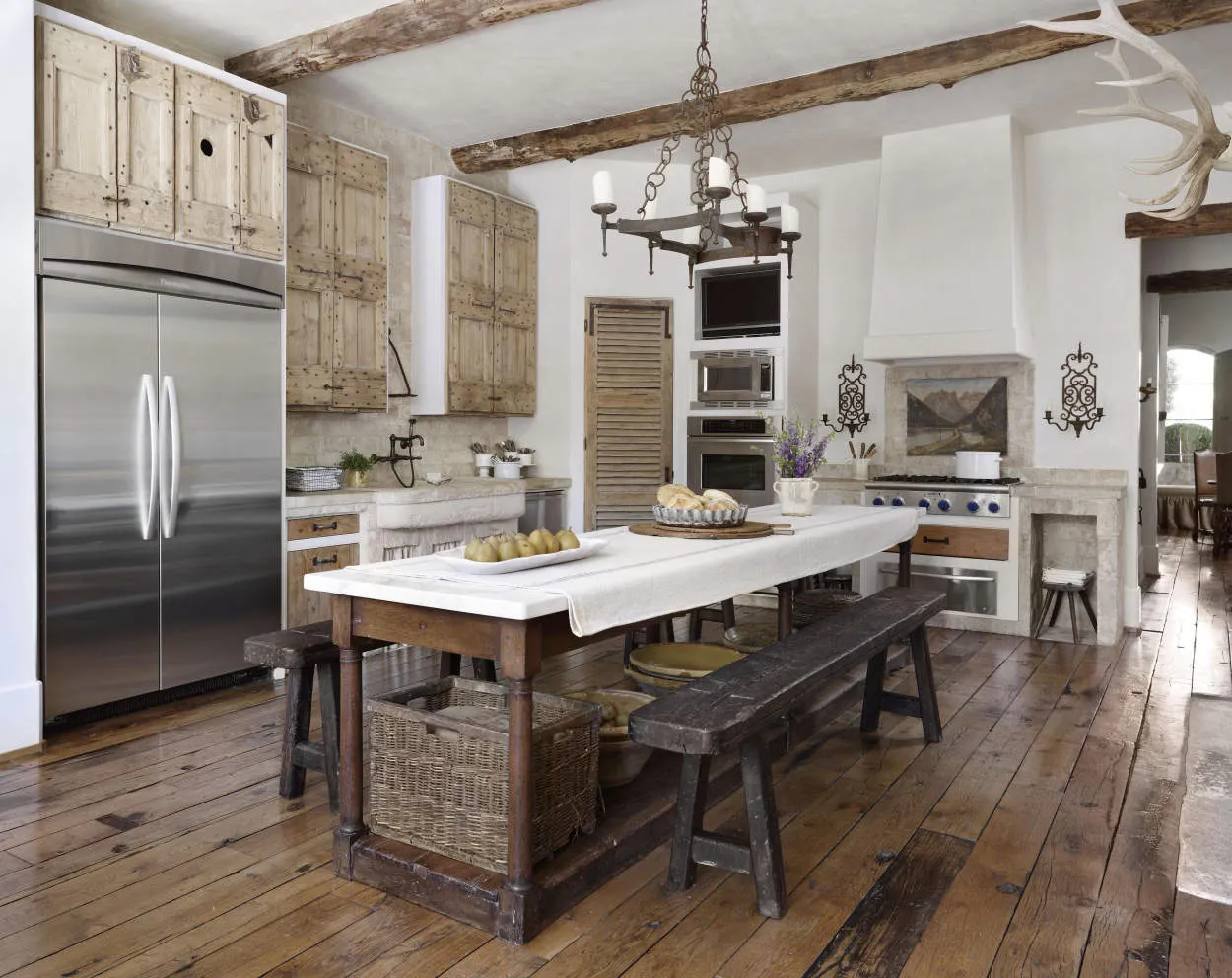 French Country Kitchen: Rustic Elegance Cooking Spaces