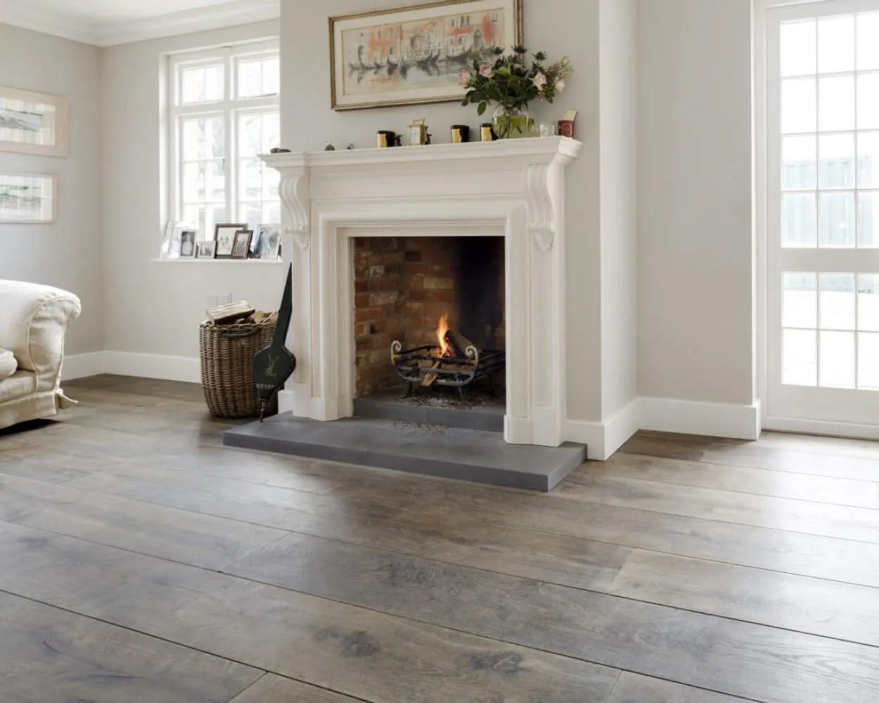 Living Room Flooring: A Foundation for Style - PDBerger.com