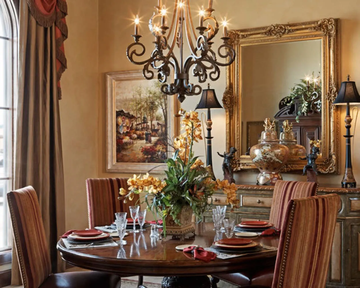 Mediterranean Dining Room Oasis: Sun-Kissed and Stylish