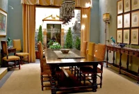 Spanish Style Dining Rooms: Warmth and Vibrancy