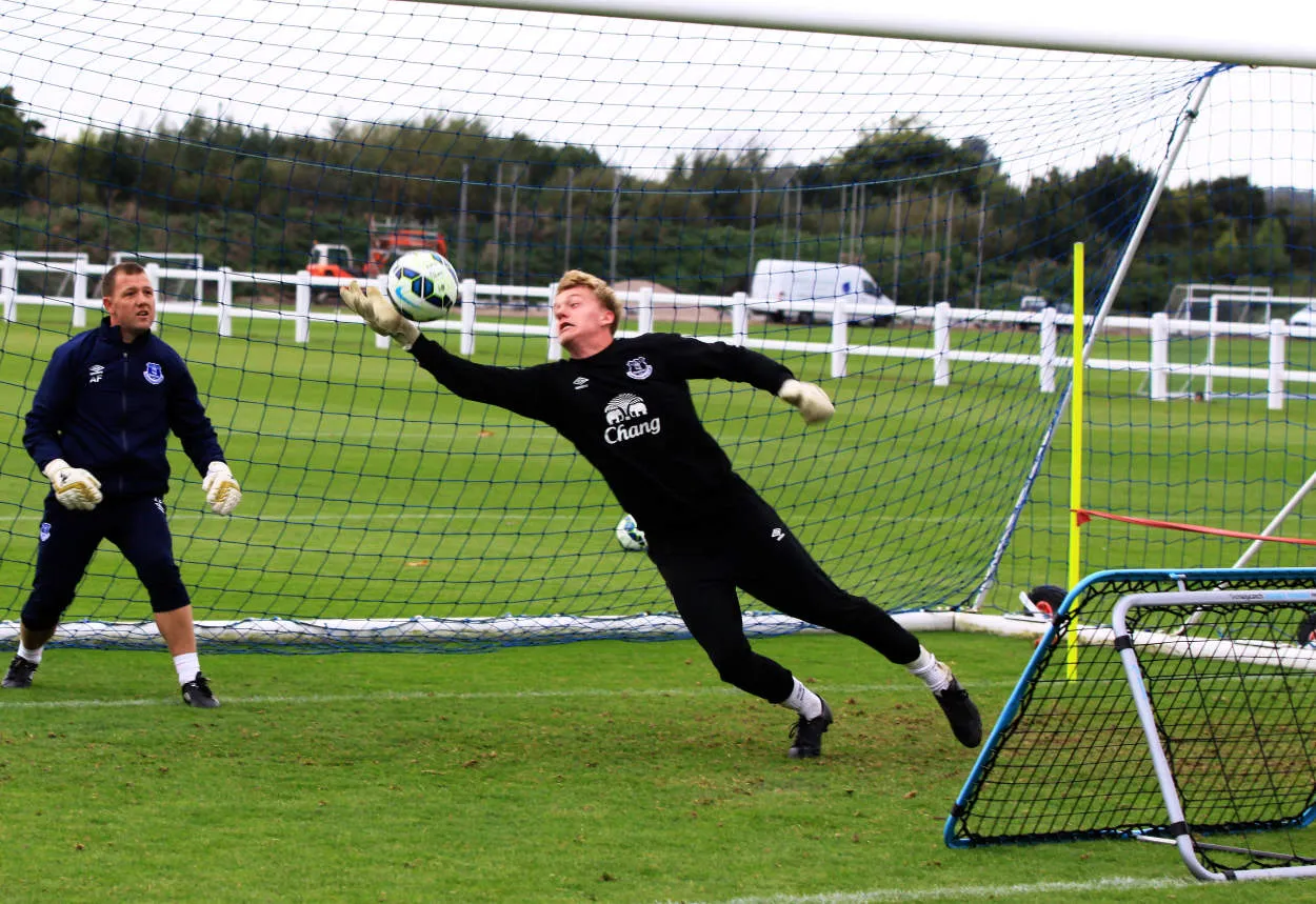 Soccer Goalkeeping: Skills, Drills, and Techniques