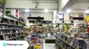 toko buku malang terbesar