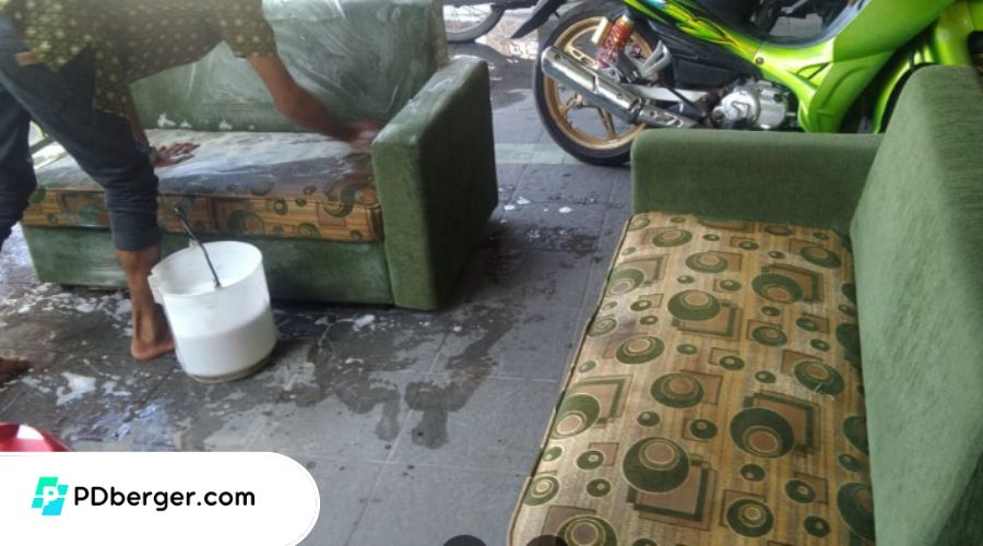 Cuci sofa di Jakarta Timur Terbaik